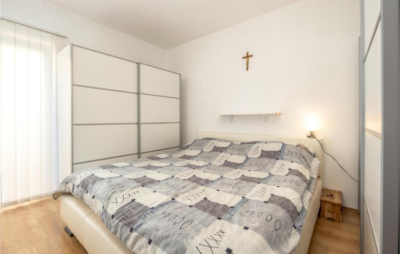 Nice Apartment In Crikvenica With House Sea View Екстер'єр фото